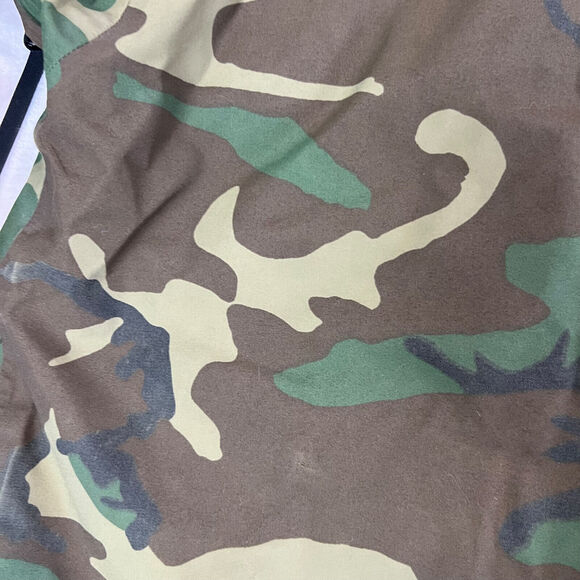 US Military Jacket Medium Short Woodland Camo Cold Weather Parka Nylon Outdoors - Picture 11 of 15